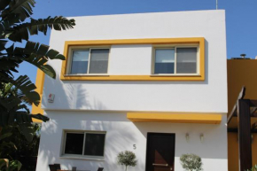 Immaculate 3-Bed House in Pentakomo